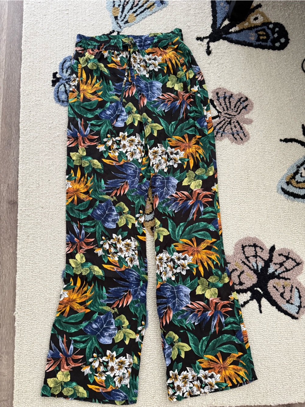 Essentiel Antwerp Tropical Leaves Drawstring Elastic Pants